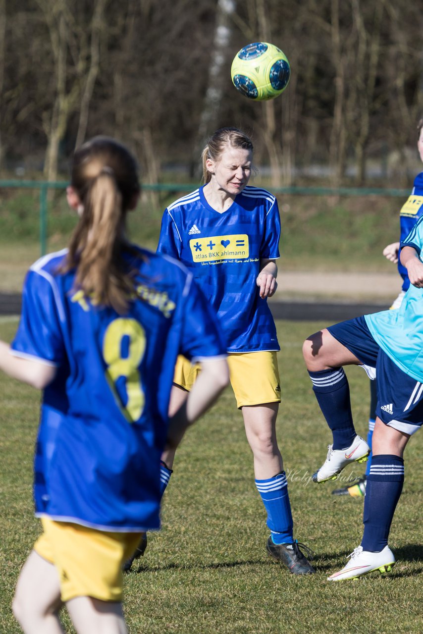 Bild 200 - Frauen TV Trappenkamp - TSV Gnutz : Ergebnis: 0:5